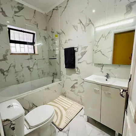 Albufeira Studio Apartment *